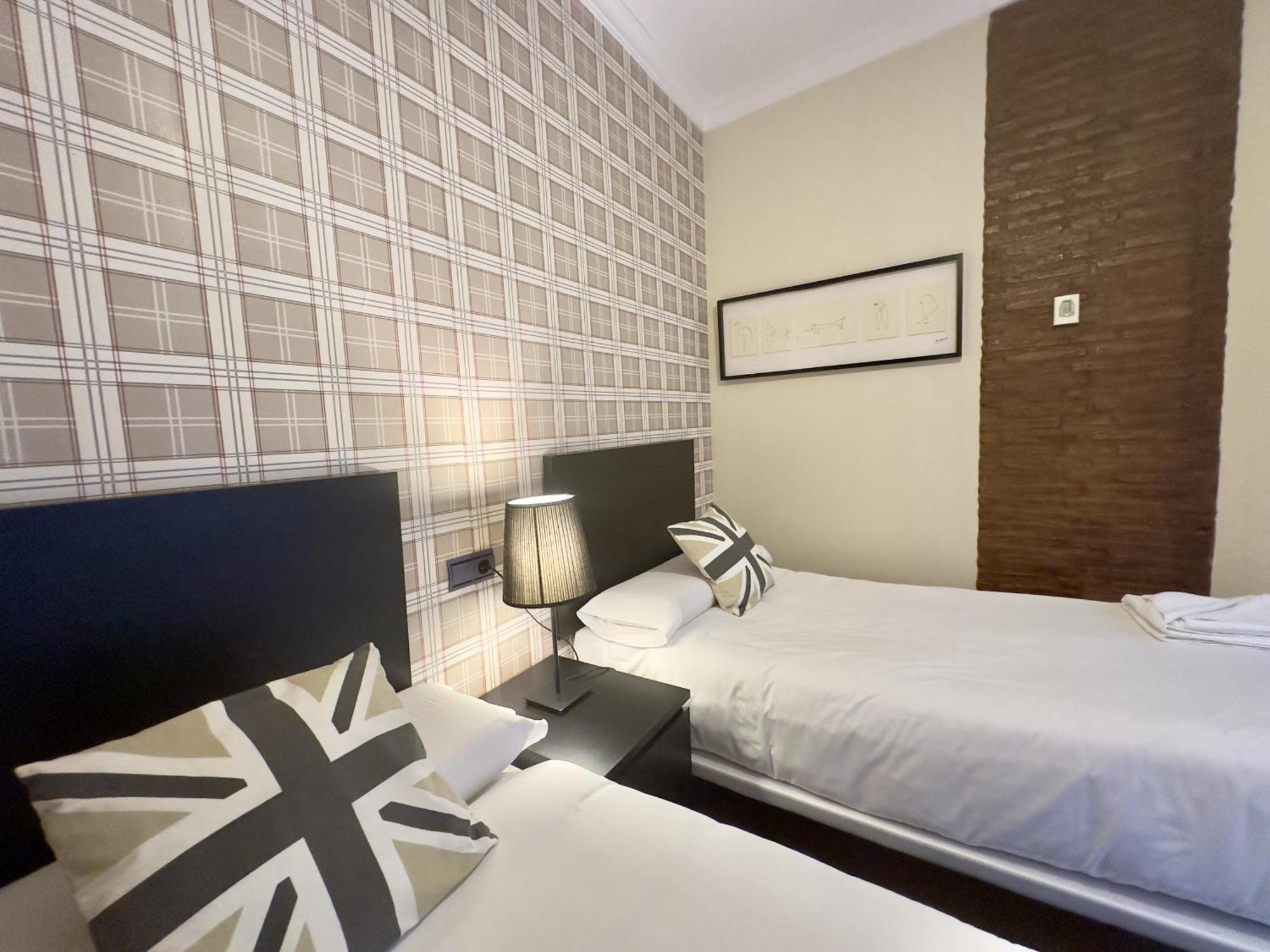 Urbe10 Plaza De Uncibay 3 Bedrooms Apatment Malaga Exterior photo