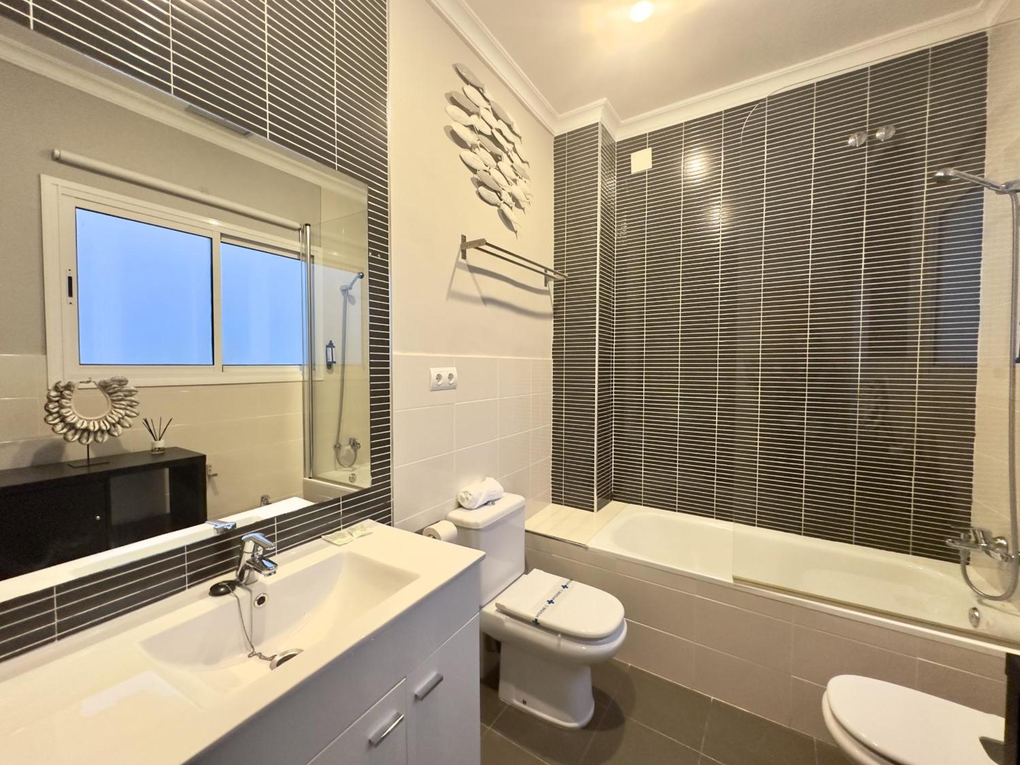 Urbe10 Plaza De Uncibay 3 Bedrooms Apatment Malaga Exterior photo
