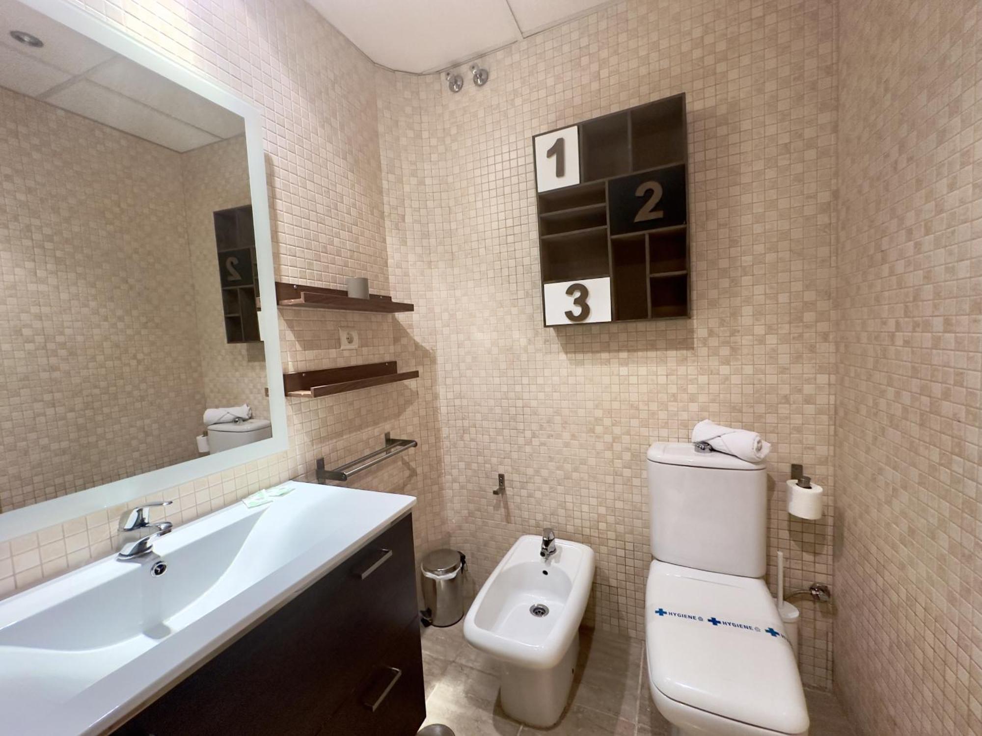 Urbe10 Plaza De Uncibay 3 Bedrooms Apatment Malaga Exterior photo